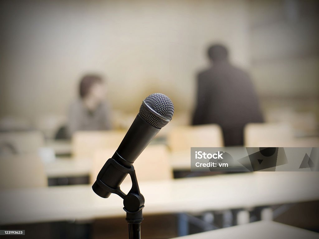 Mikrofon - Lizenzfrei Ausbildungsschritt Stock-Foto