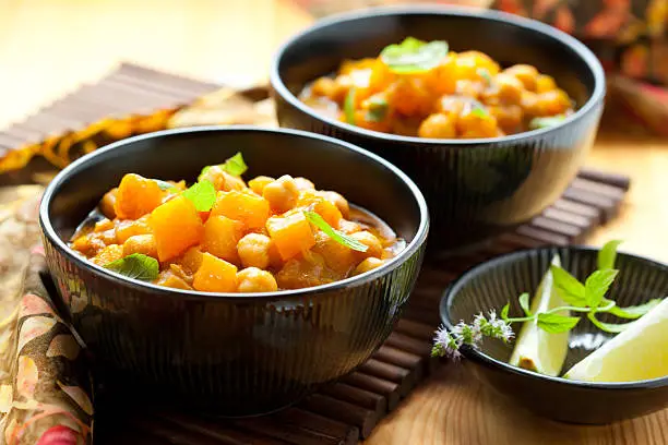 Pumpkin curry with chick-peas