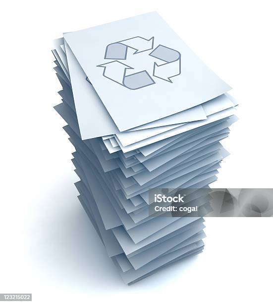 Stapel Papiere Mit Recycling Symbol Stockfoto und mehr Bilder von Papier - Papier, Recycling, Dokument