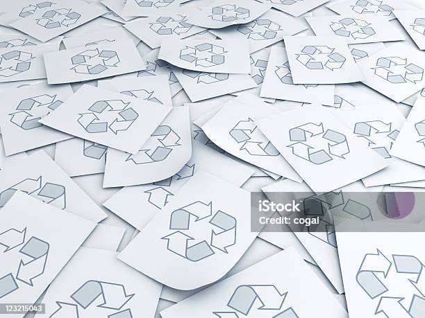 Papiere Mit Recycling Symbol Stockfoto und mehr Bilder von Verringerung - Verringerung, Papier, Kohlendioxid