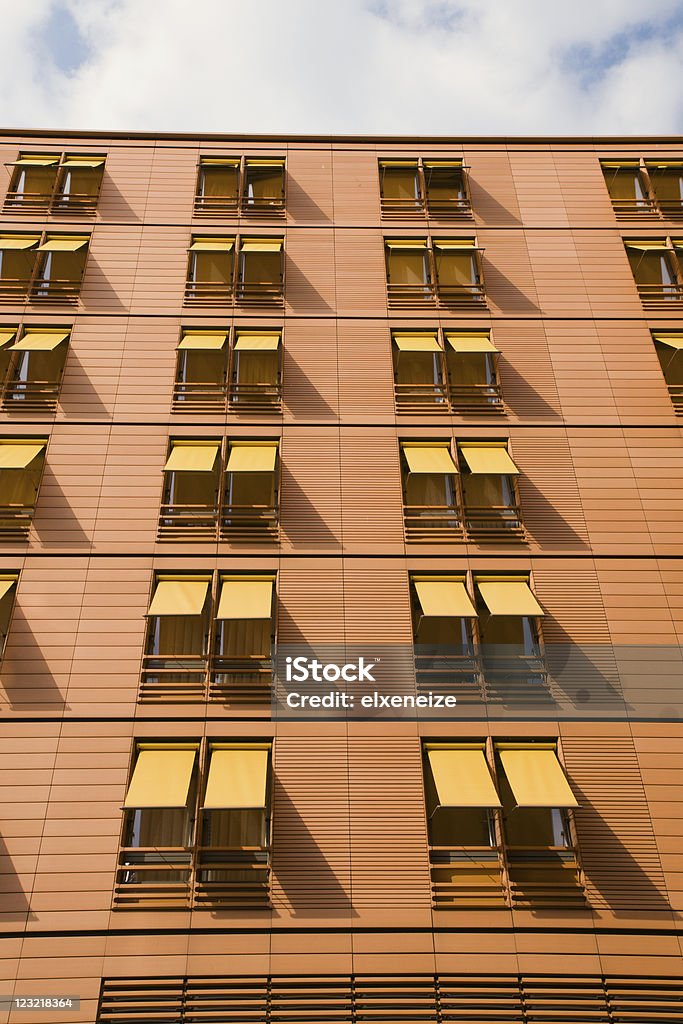 Orange apartment building - Photo de Allemagne libre de droits