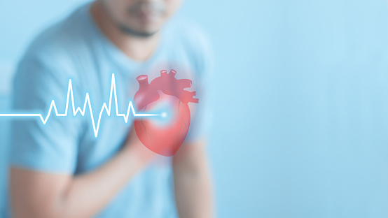 Heart pulse on blurred and De-focused of man having heart attack
