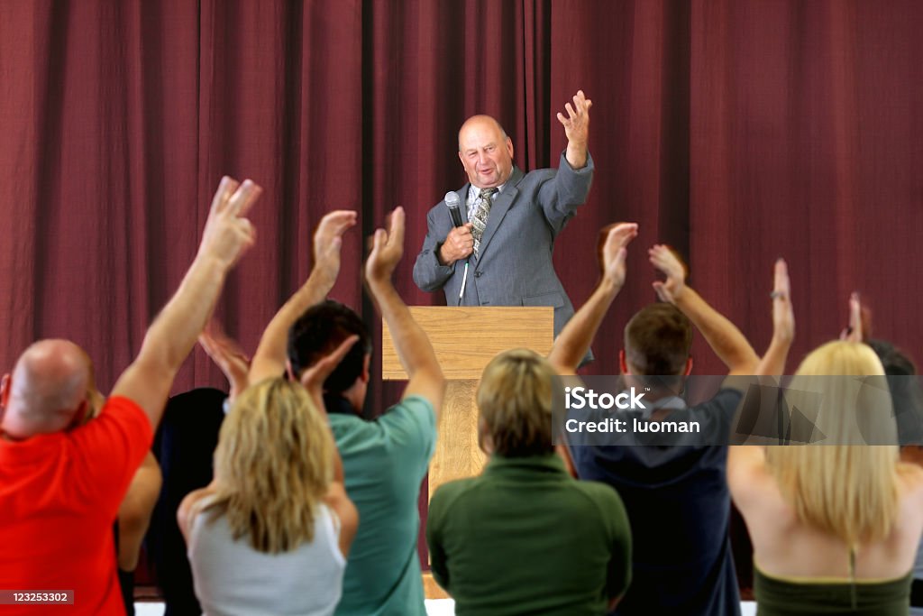 Politiker in seiner Rede. - Lizenzfrei Klatschen Stock-Foto