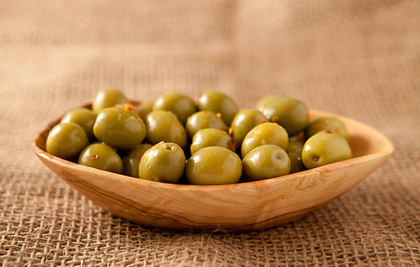 istock Bowl of olives 123256899