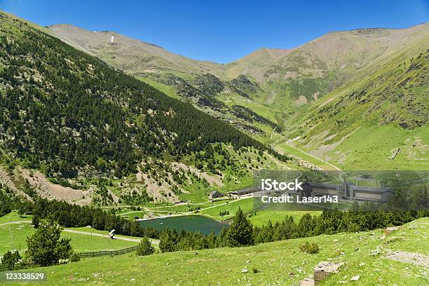 Photo libre de droit de Vall De Nuria banque d'images et plus d'images libres de droit de Beauté de la nature - Beauté de la nature, Catalogne, Ciel sans nuage