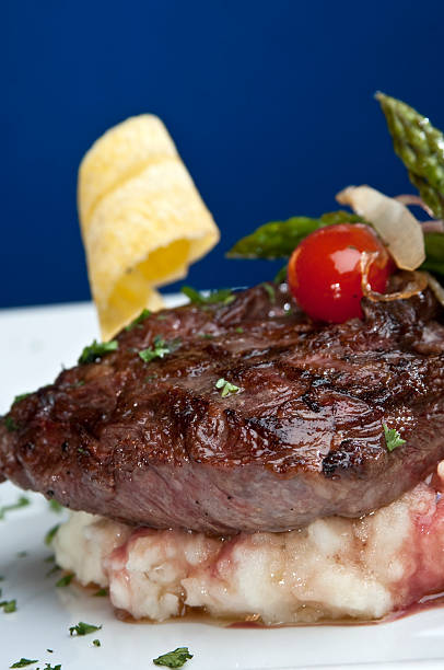 istock Sirloin steak with mashed potatoes and asparagus 123339173