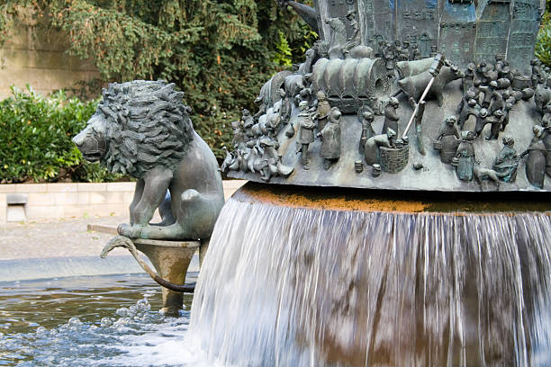 istock Fountain with funny scene from ther 18th centurty 123358288