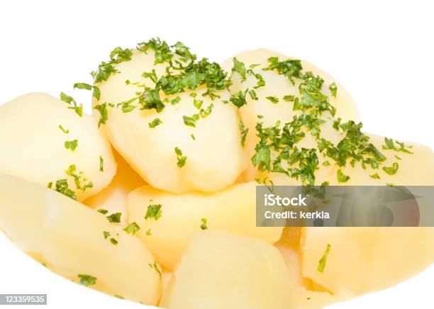 Gekochten Kartoffeln Stockfoto und mehr Bilder von Farbbild - Farbbild, Fotografie, Freisteller – Neutraler Hintergrund