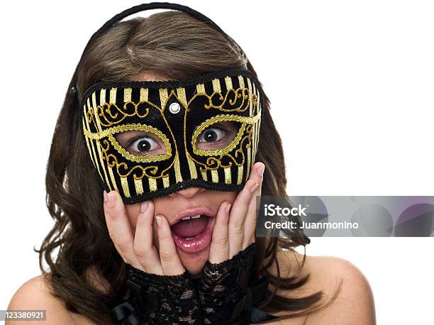 Zaskoczony Nastolatka Maskowane - zdjęcia stockowe i więcej obrazów Mardi Gras - Mardi Gras, Modelka i model, 14-15 lat