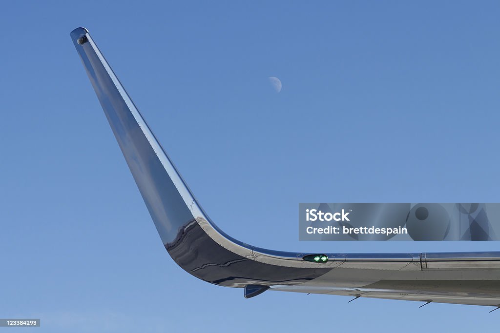Боинг 757 крылышко с moon - Стоковые фото Углеродное волокно роялти-фри