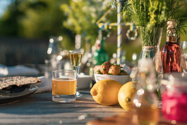 istock Midsummer lunch outdoors 1234523143