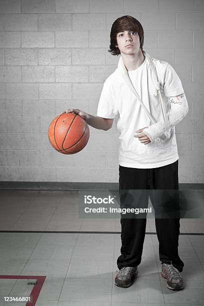 Sportverletzungen Stockfoto und mehr Bilder von Basketball - Basketball, Basketball-Spielball, Gipsverband