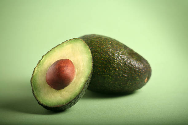 авокадо - avocado southwest usa ripe food стоковые фото и изображения