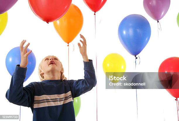 Foto de Party e mais fotos de stock de 6-7 Anos - 6-7 Anos, 8-9 Anos, Balão - Decoração