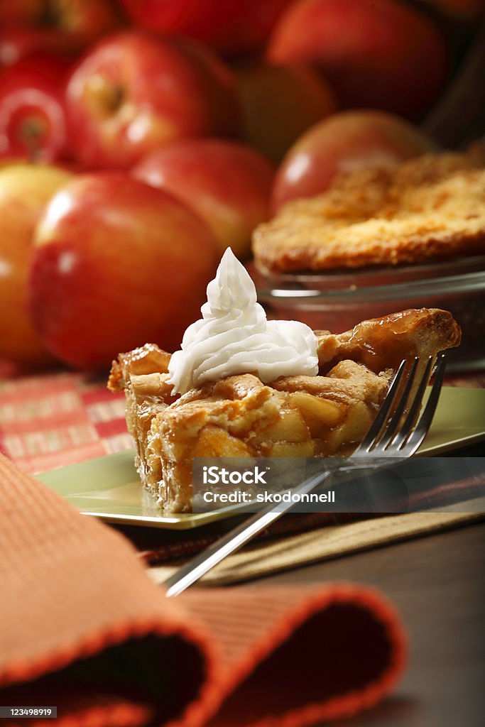 Fatia de torta de maçã - Foto de stock de Maçã royalty-free