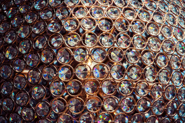 light round brilliant cut diamond spotlights
