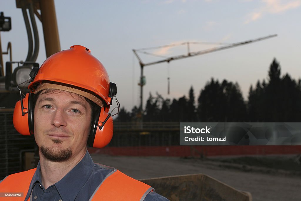Trabalhador de Construção site Retrato - Foto de stock de Capacete - Equipamento royalty-free