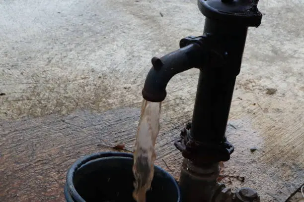 old  vintage water - well useful in agricultural field