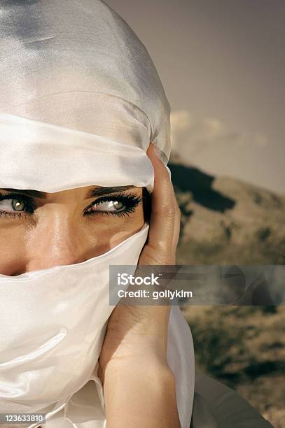 Photo libre de droit de Belle Femme Arabe banque d'images et plus d'images libres de droit de Adulte - Adulte, Adulte d'âge moyen, Arabie