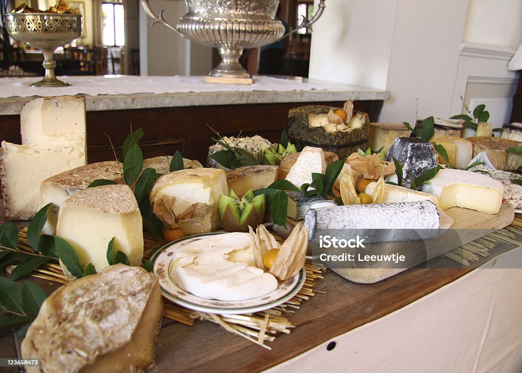 Assiette de fromage italien - Photo de Piémont libre de droits