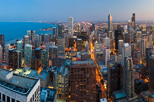 city of chicago. - chicago illinois lake hancock building stock-fotos und bilder