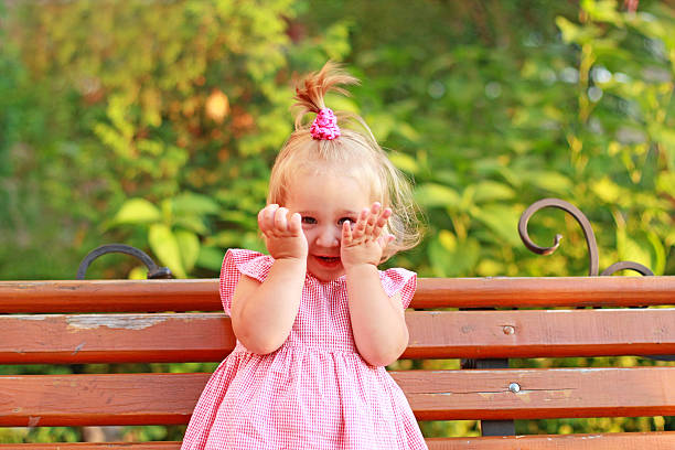 istock Laughing little girl 123685106