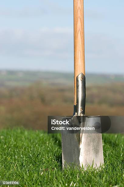 Neue Garten Spade Stockfoto und mehr Bilder von Farbbild - Farbbild, Fotografie, Gartengerät