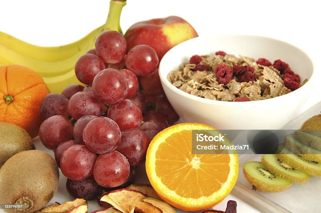Multingrain ai cereali e frutta tropicale - Foto stock royalty-free di Alimentazione sana