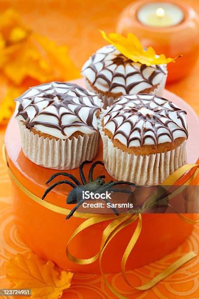 Halloween Cupcake - Fotografie stock e altre immagini di Arancione - Arancione, Arredamento, Autunno