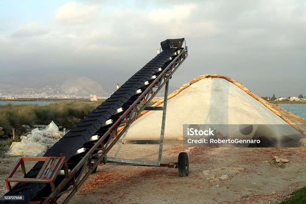 Laguna de sal - Foto de stock de Refinería libre de derechos