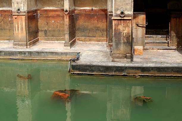 римские бани - roman baths стоковые фото и изображения