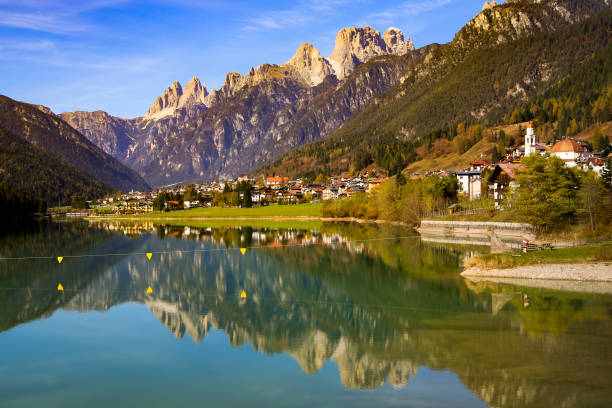 istock Panorama of Auronzo by Cadore 1237289529