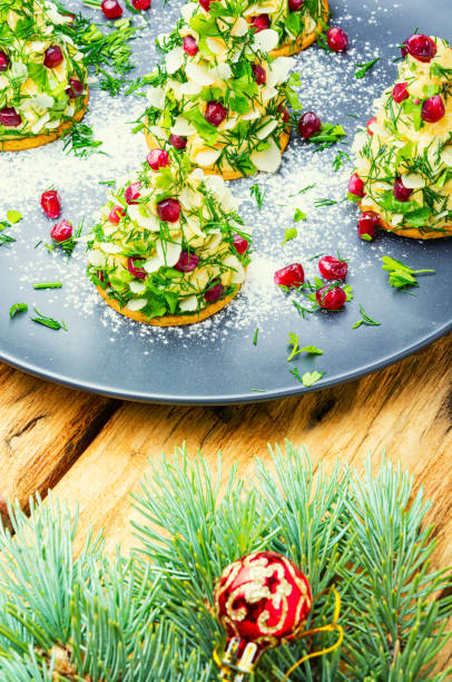 istock Appetizing Christmas tartlet 1237562781