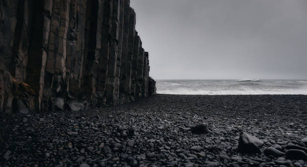 Black Sand Beach Iceland Stock Photo - Download Image Now - Atlantic Ocean,  Atmospheric Mood, Backgrounds - iStock