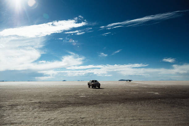 istock Alone car at Salar de Uyuni, Bolivia 1238008387