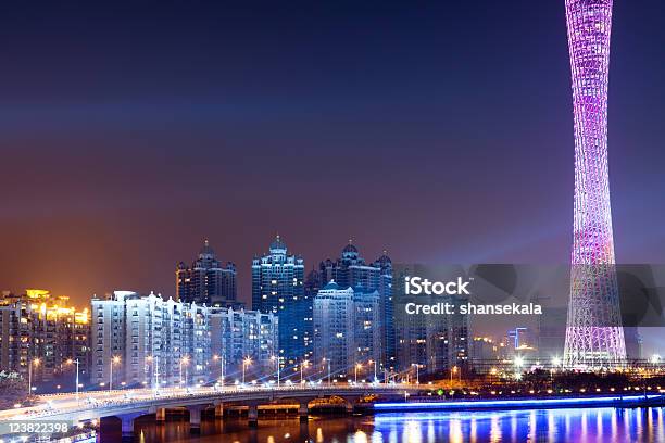 Skyline Der Stadt Bei Nacht Stockfoto und mehr Bilder von Abenddämmerung - Abenddämmerung, Architektur, Außenaufnahme von Gebäuden