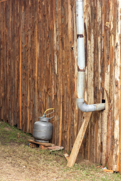istock Simple installation of gas canister 1238424586