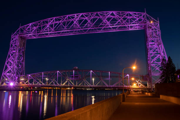 istock Duluth Bridge Lit Purple for Covid-19 1238841712