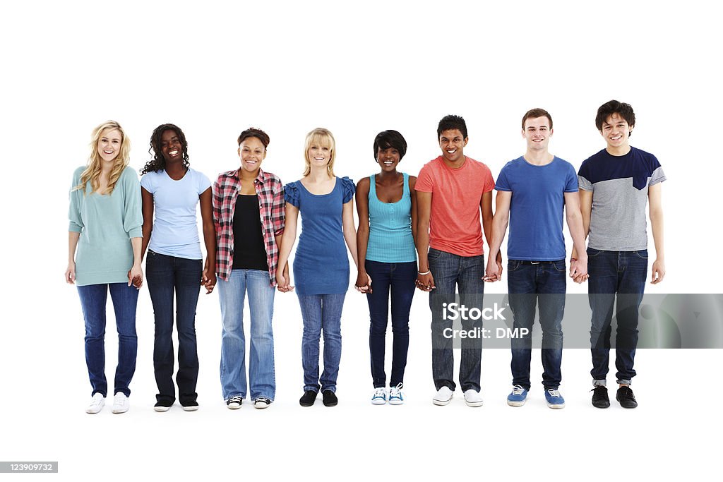 Подростки, стоя в ряд-уединенный - Стоковые фото Держаться за руки роялти-фри