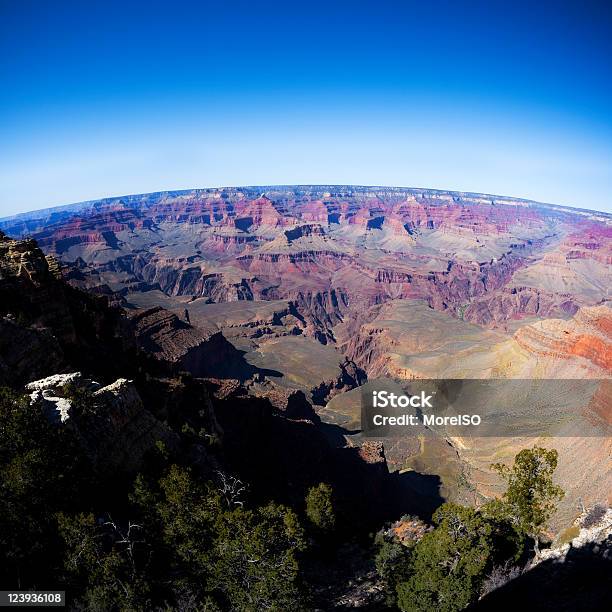 Parque Nacional Del Gran Cañón En Vívidos Cielo Azul Foto de stock y más banco de imágenes de América del norte