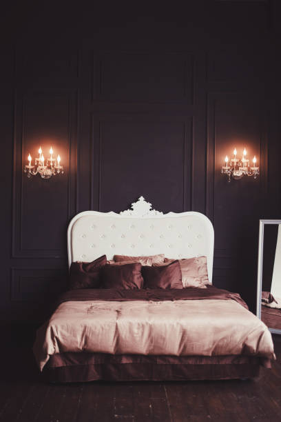 istock Interior of royal bedroom in classic design 1239509549