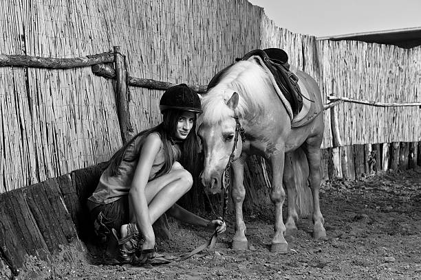 istock Cowgirl 123956072