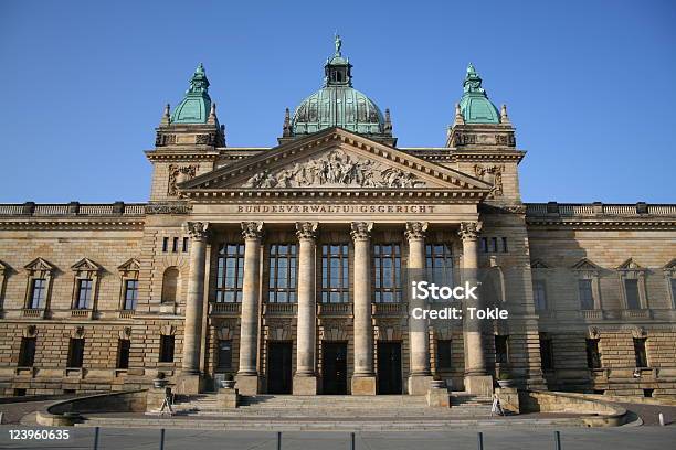 Photo libre de droit de Bundesverwaltungsgericht banque d'images et plus d'images libres de droit de Allemagne - Allemagne, Ciel sans nuage, Colonne architecturale