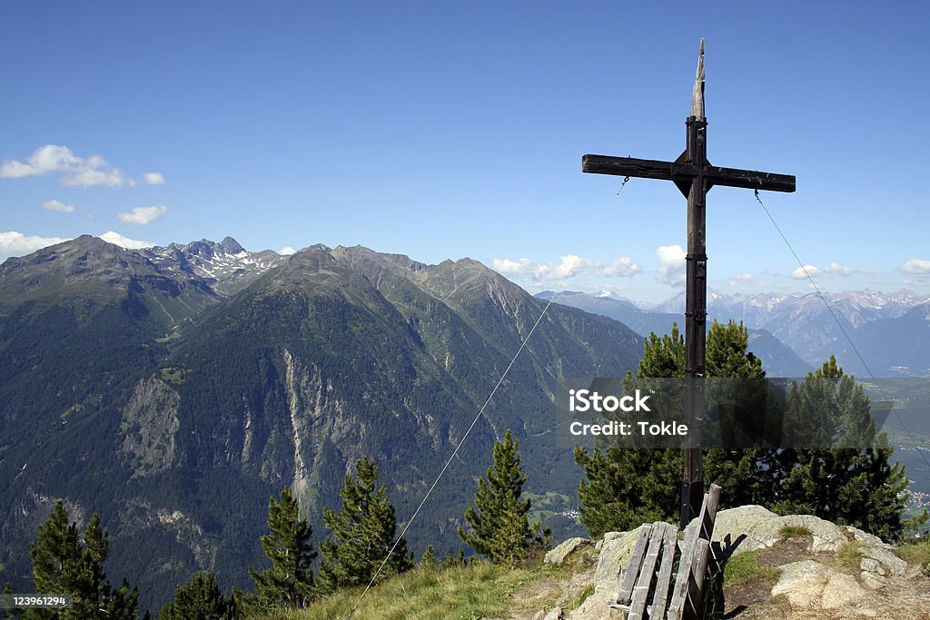 mountain cross - Lizenzfrei Abgerissen Stock-Foto