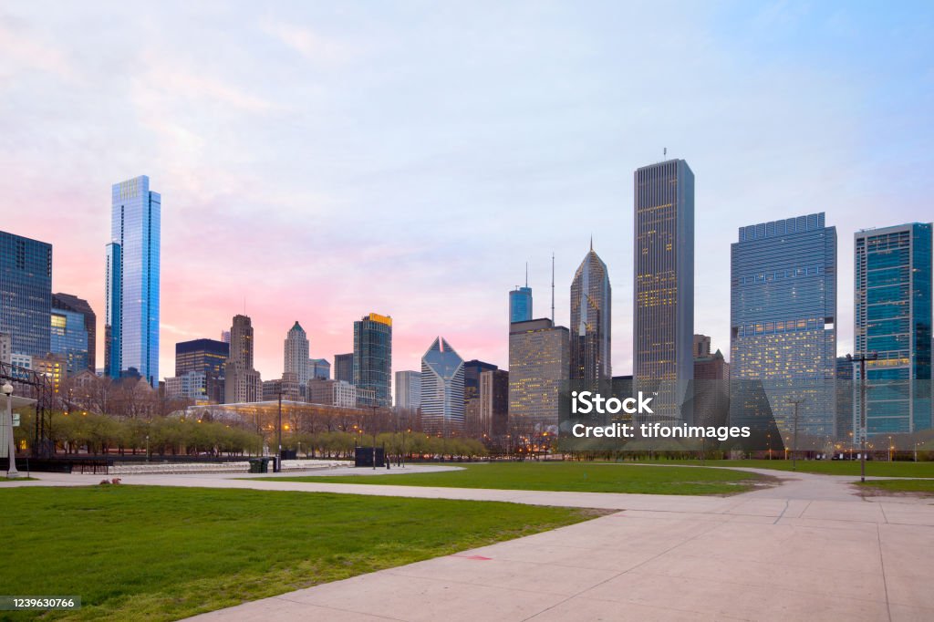 Downtown city skyline at dusk, Chicago Downtown city skyline at dusk, Chicago, Illinois, United States Chicago - Illinois Stock Photo