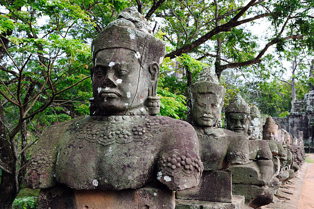istock Statues near Ankor Thom gate 124017330