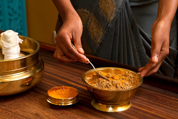 istock traditional indian ayurvedic  massage 124017426