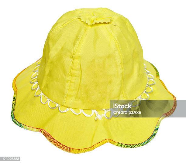 Foto de Childrens Summer Chapéu Amarelo e mais fotos de stock de Acessório - Acessório, Artigo de vestuário para cabeça, Beleza