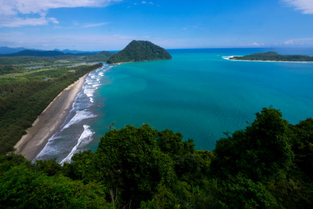 istock The charm of Mount Geurutee. 1241147040