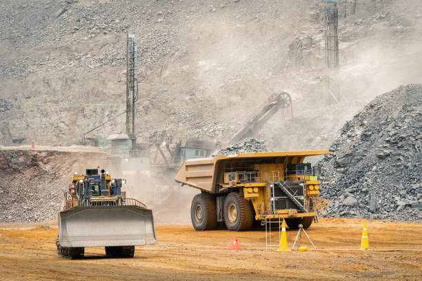 istock heavy machinery moving the kimberlite 1241286046